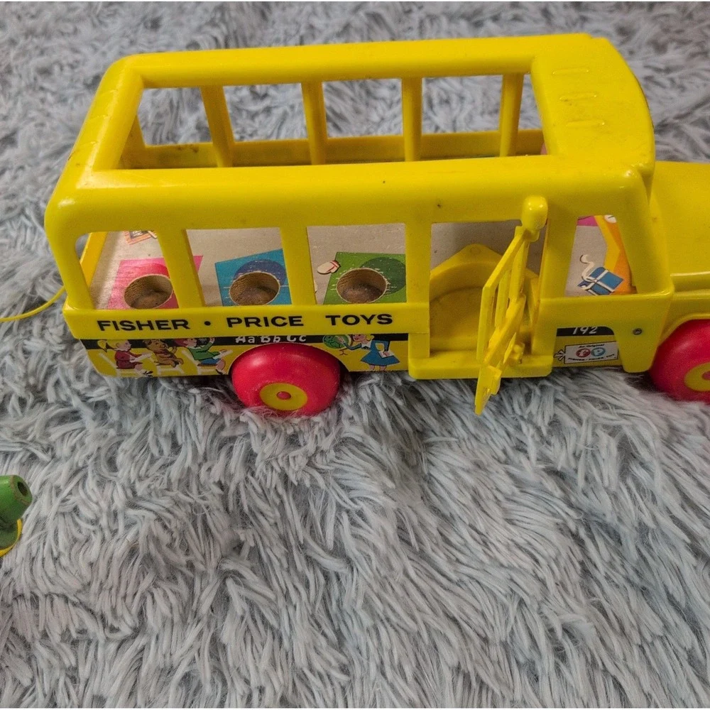 Lot Of 2 Vintage 1956 Fisher-Price Wooden Pull Toy Duck Family School Bus